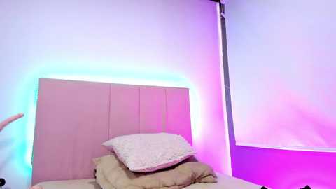 melani_xc @ chaturbate on 20250602