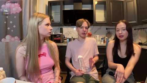 walterback @ chaturbate on 20250602