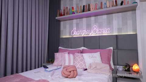 jeangreybianca @ chaturbate on 20250603