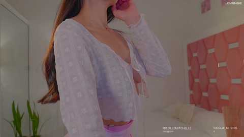 nicolle_mitchelle @ chaturbate on 20250603
