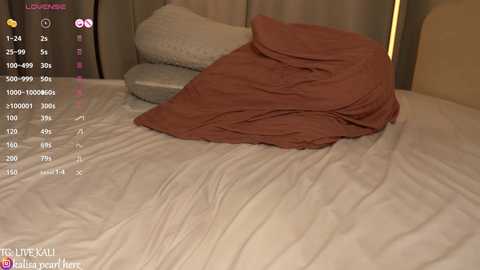kalisa_pearl @ chaturbate on 20250606