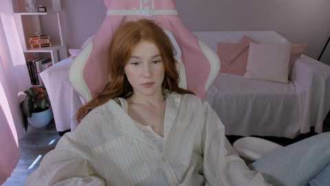 leahsthetics @ chaturbate on 20250606
