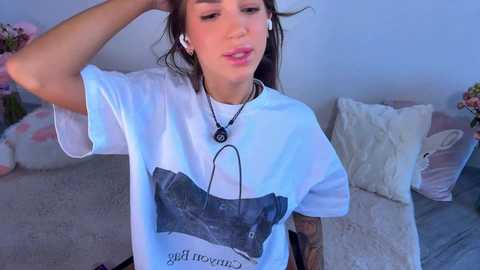 canikissyou_ @ chaturbate on 20250607