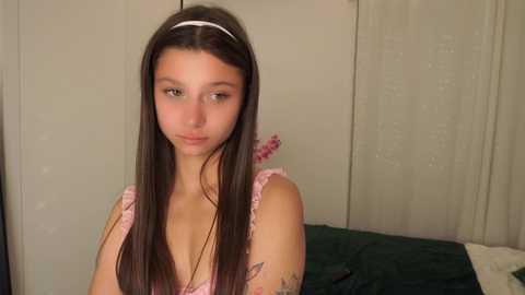 miarouxie @ chaturbate on 20250607