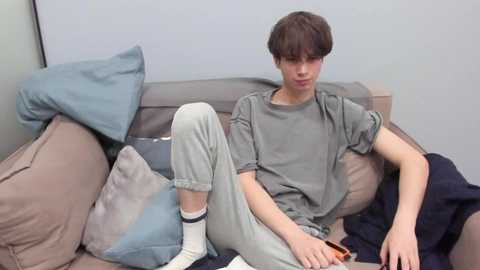 your_shy_guy @ chaturbate on 20250607