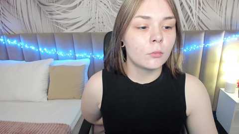 alli_zi @ chaturbate on 20250608