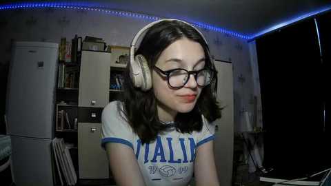 alodieherlan @ chaturbate on 20250608