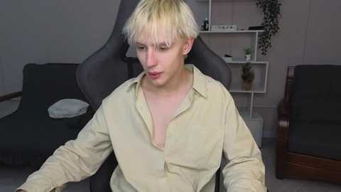 lucidangelok @ chaturbate on 20250608