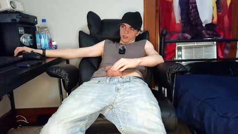 bobby72738 @ chaturbate on 20250609