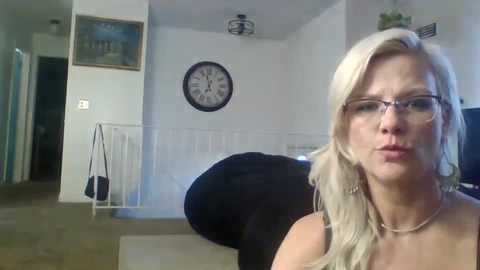 gloryummy @ chaturbate on 20250609