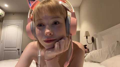 maudhendry @ chaturbate on 20250609