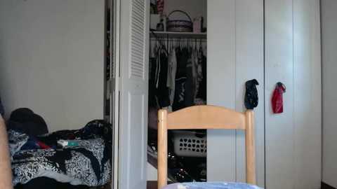 chitownsgod @ chaturbate on 20250611