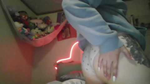 dinolover04 @ chaturbate on 20250611
