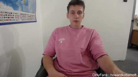 Media: howardkottam Chaturbate 2025-06-11 21:14:00