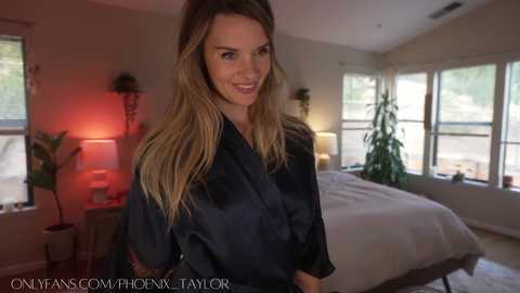 phoenix_taylor @ chaturbate on 20250611