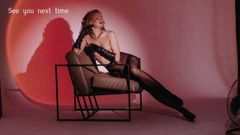 hefner_girl @ chaturbate on 20250612