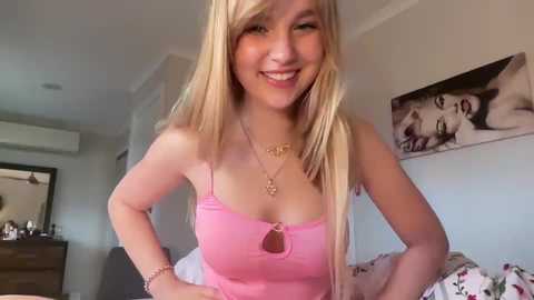 kittengirlxo @ chaturbate on 20250613