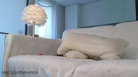 lilkittymonica @ chaturbate on 20250613