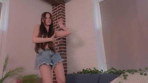 meghanbullins @ chaturbate on 20250613