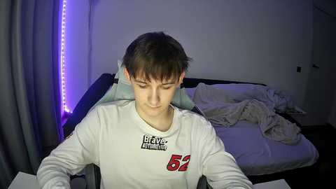 edgar_waynes @ chaturbate on 20250614