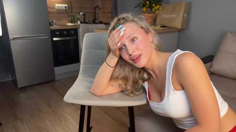 roselyn_rose @ chaturbate on 20250614