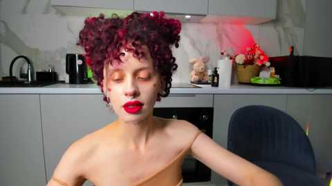 Media: flowerofsin2001 Chaturbate 2025-06-15 18:26:00