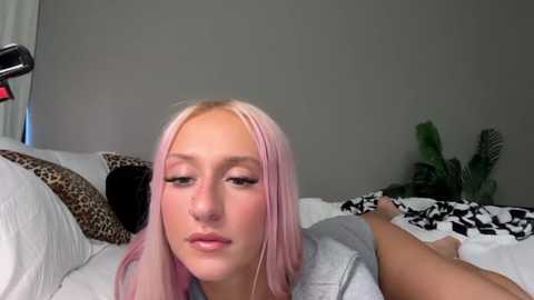 stellacorbet @ chaturbate on 20250615