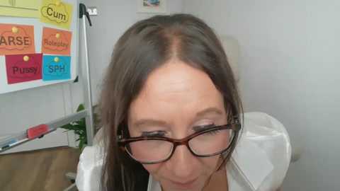 Media: millywantstoplay Chaturbate 2025-06-16 12:18:00