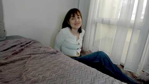 saphirree @ chaturbate on 20250616