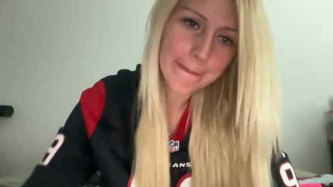 smexxii93 @ chaturbate on 20250616