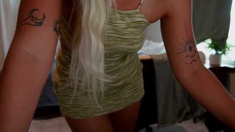 Media: alex499990 Chaturbate 2025-06-17 18:15:00