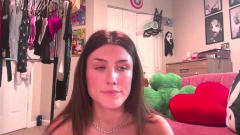 Media: briadominick Chaturbate 2025-06-17 19:15:00