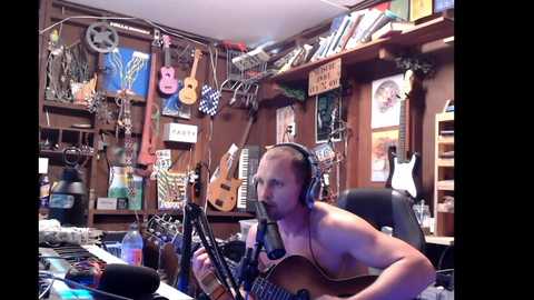 Media: jameswebbscope Chaturbate 2025-06-17 16:34:00