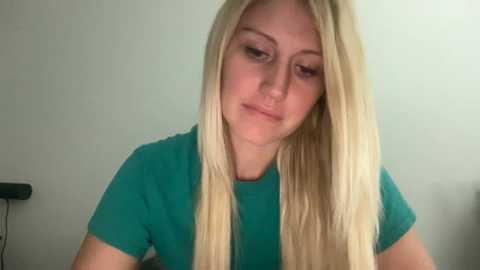 Media: smexxii93 Chaturbate 2025-06-17 18:36:00