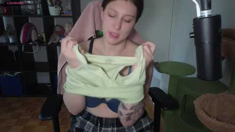 alexa_dream @ chaturbate on 20250618