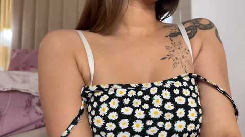 Media: cuteelsa_ Chaturbate 2025-06-18 08:07:00