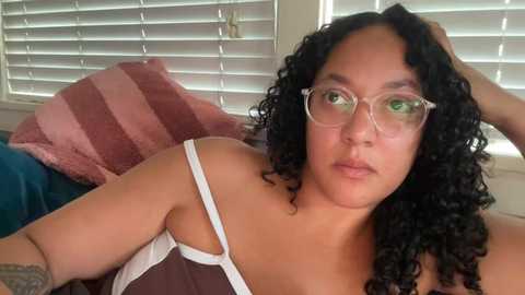 Media: dreamyriri Chaturbate 2025-06-18 02:01:00