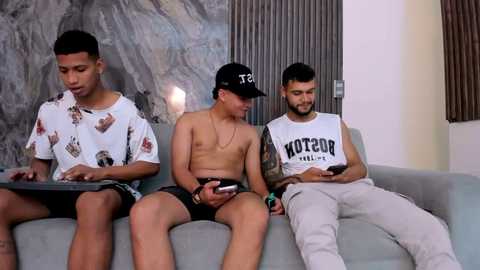 heteros_men @ chaturbate on 20250618