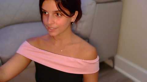 Media: lilbeccaxo Chaturbate 2025-06-18 18:59:00