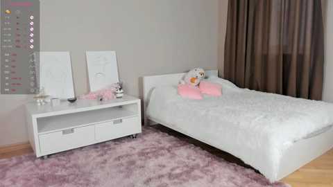 Media: lornaelin Chaturbate 2025-06-18 01:55:00