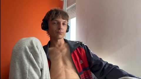 mimiro12 @ chaturbate on 20250618