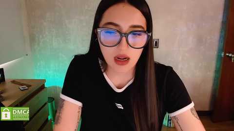 Media: natval_ Chaturbate 2025-06-18 20:06:00
