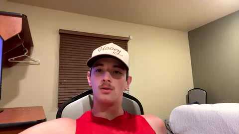 Media: oklahomanstrokes1 Chaturbate 2025-06-18 06:15:00