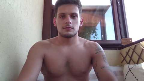 Media: roberto_twink1 Chaturbate 2025-06-18 12:18:00
