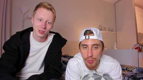 Media: esthetics_boys Chaturbate 2025-06-19 02:02:00