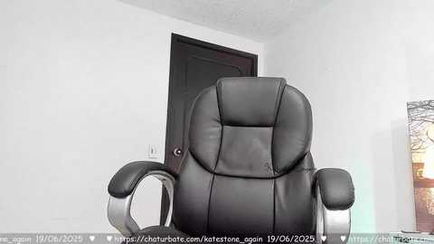 katestone_again @ chaturbate on 20250619