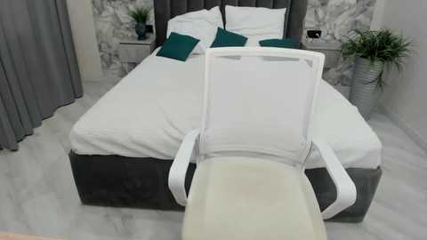 qwoopa @ chaturbate on 20250619