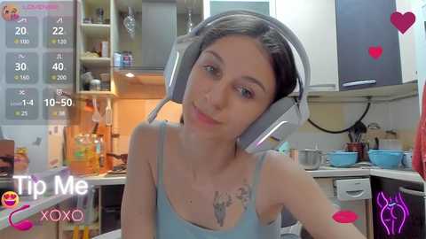 Media: _nika_kik Chaturbate 2025-06-20 16:04:00