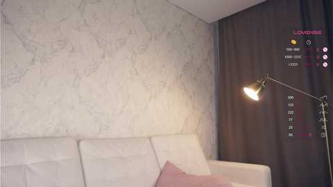 _vi_vi_ @ chaturbate on 20250620