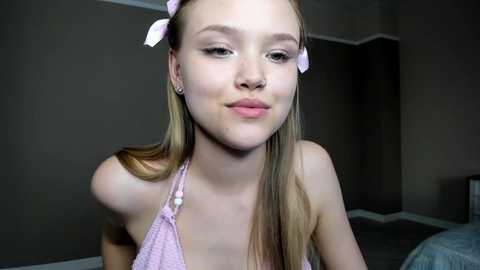 flooora_0 @ chaturbate on 20250620